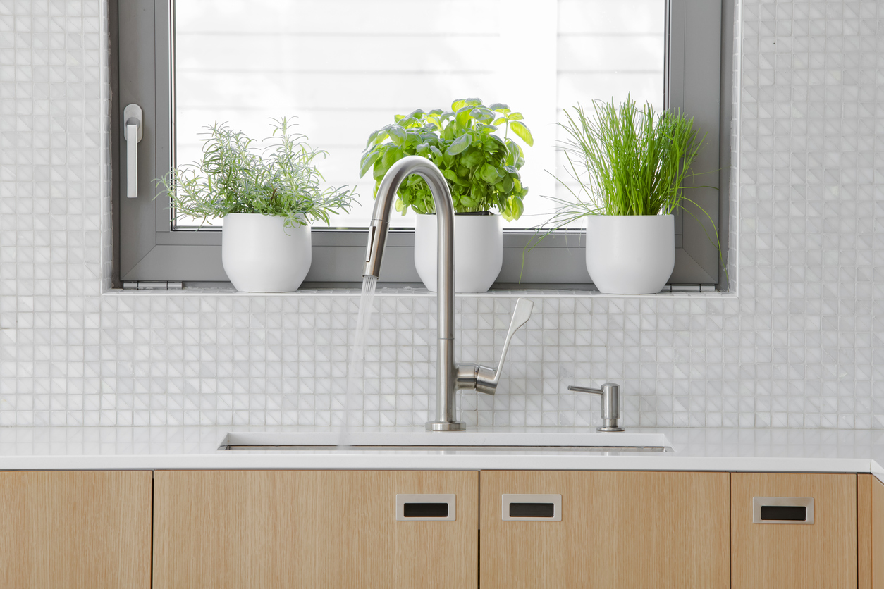 Your Guide to Purchasing a New Kitchen Faucet