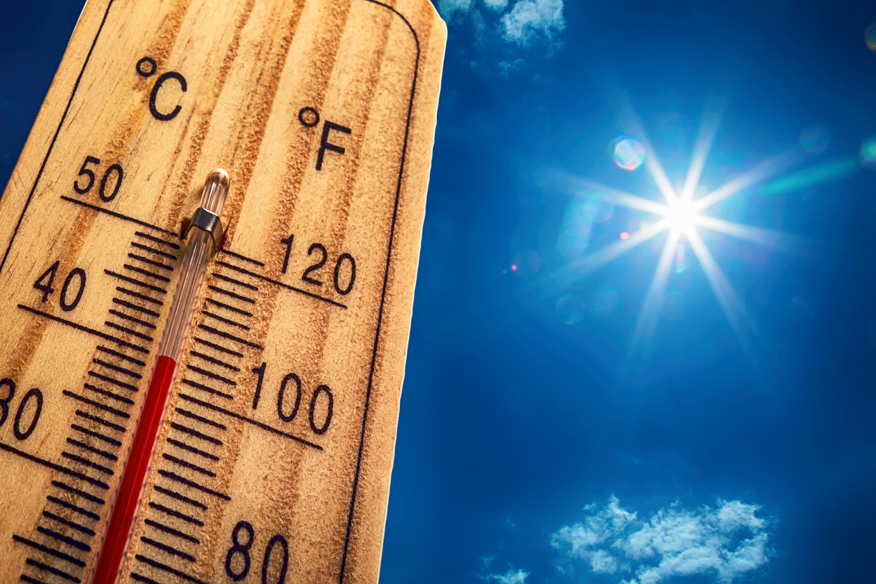thermometer in the sun | air conditioning repair minneapolis